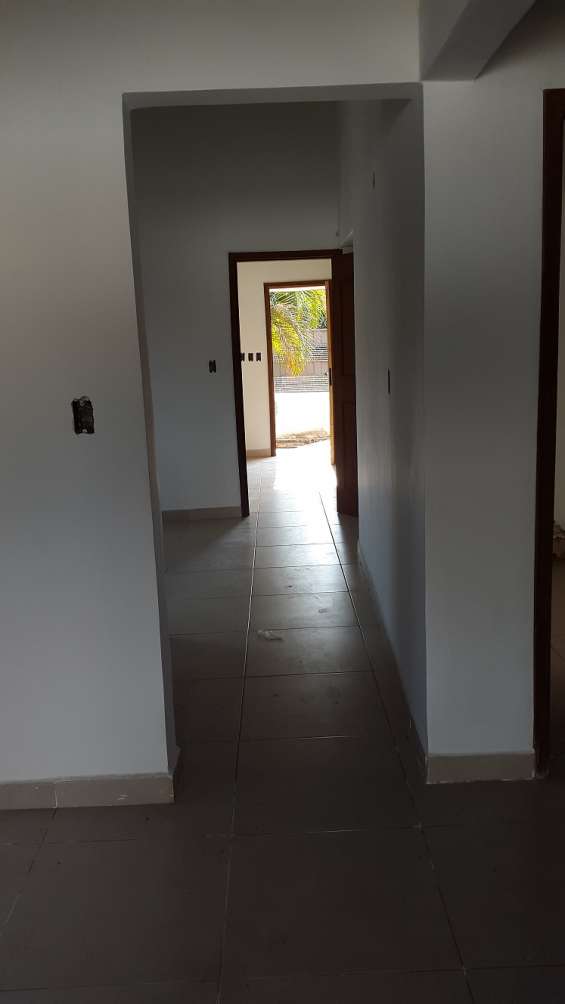 Vendo casa en ñemby, barrio lomita en Ñemby Casas en venta 270565